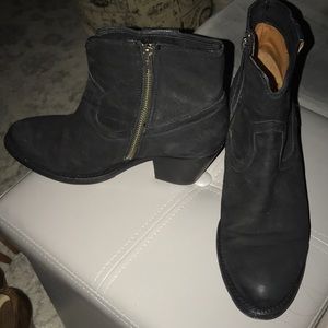 Frye Lillian Western bootie size 9.5